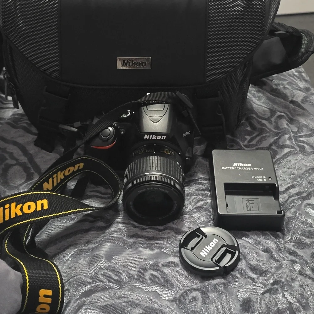Nikon almost new